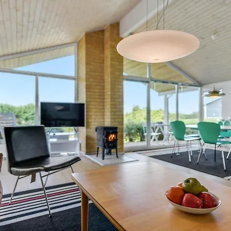 Two-bedroom In 別荘 Broager