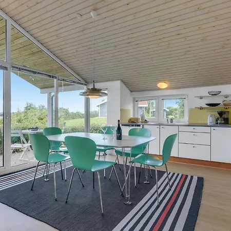 別荘 Two-bedroom In Broager